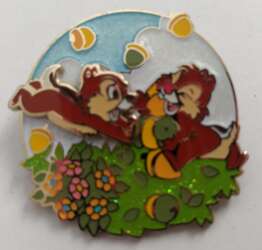 30480 - Playing with acorns - Chip dale - Hong Kong Disneyland