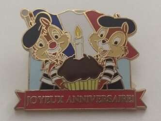 32578 - EPCOT International Food & Wine Festival 2010 - Chip and Dale Joyeux Anniversaire - Walt Disney World