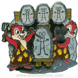 33502 - The Museum of Pin-tiquities - Disney Pin Celebration 2009 - Ancient Pin Makers - Chip & Dale - Walt Disney World