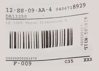 3378 - Belle, Aurora, and Cinderella Flower Circle - Disney Auctions alternate image