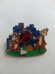34763 - World Of Disney (NYC) - White Glove - Chip and Dale - Disney Store US alternate image
