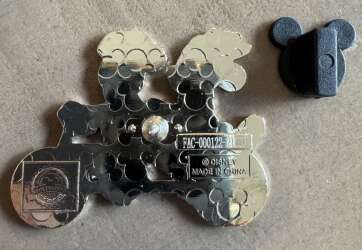 35459 - Park Pack Pin Trading Edition - Mickey and Minnie Tandem Bicycle built for 2 alternate image