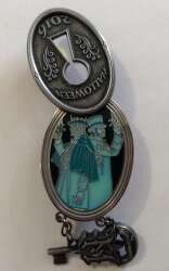 37540 - Halloween 2016 - Haunted Mansion Lock & Key: Dueling ghosts