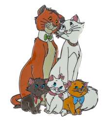 37842 - The Aristocats - The Family - Thomas O'Malley, Duchess, Berlioz, Marie and Toulouse - Disneyland Resort Paris
