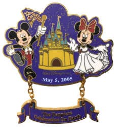 Mickey and Minnie with Castle