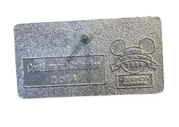 40331 - Cast Lanyard Collection IV - Florida License Plates - Heart (Love) Pins - Walt Disney World alternate image