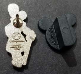 26542 - Peter Pan - Mini Captain Hook - Disney Store US alternate image