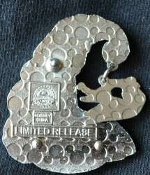 1746 - Haunted Mansion Holiday - 2010 - Jack Skellington and Zero at Pumpkin Hill - Disneyland Resort alternate image