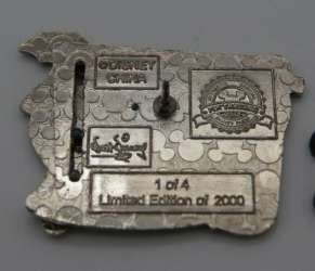 28118 - Walt's Classic Collection - Fun & Fancy Free - Jiminy Cricket with Logo alternate image