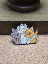 44579 - Hot Topic - Disney Siblings Blind Box - The Aristocats - Loungefly alternate image