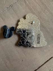 45920 - Disney Christmas Cuties Mystery Collection - Mickey Mouse with Cocoa and Christmas Tree alternate image