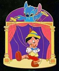 46099 - Stitch Auction - Stitch as Pinocchio’s puppeteer - Disney Auctions alternate image