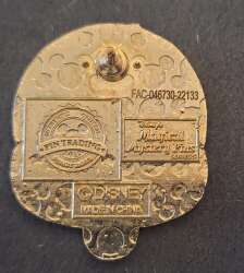 473 - Magical Mystery Series 5 - Dog and Cat Collars - Tramp alternate image