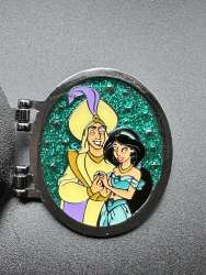 47724 - Loungefly - Princess Hinged Lockets Mystery Collection - Aladdin & Princess Jasmine - Loungefly alternate image
