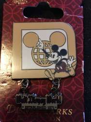 59883 - Walt Disney World - Mickey with Ear Globe D - Established 1971 - Walt Disney World alternate image