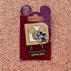 59883 - Walt Disney World - Mickey with Ear Globe D - Established 1971 - Walt Disney World alternate image