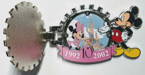 41977 - Disneyland Paris 25th Anniversary - Countdown Series - Year 10 - Classic Mickey - Disneyland Resort Paris alternate image