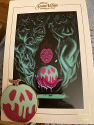 Poisoned Apple Pin & Evil Queen Print