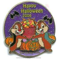 6131 - Trick or Treat 2006 - Chip and Dale with Free-D Candy - Walt Disney World alternate image