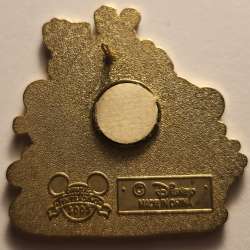 62101 - Christmas 2003 - Mickey and Minnie With Gingerbread House - Walt Disney World alternate image