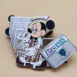 64229 - Pin Trading University - Scoop Mickey - School Newspaper - Walt Disney World alternate image