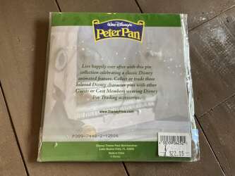 65119 - Peter Pan Flying Over London 4 Pin Booster Set - Peter Pan, Tinker Bell, Wendy, John and Michael alternate image