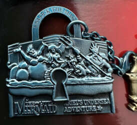 Lock Carded Set — The Little Mermaid: Ariel's Undersea Adventure