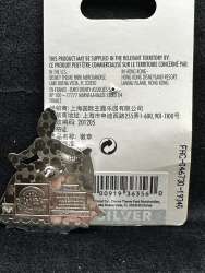 67939 - 2023 Glitter Dress Princess Poses Collection - Tiana Holding Green Dress alternate image