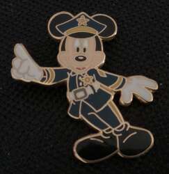 68349 - Mickey as Policeman - Navy Blue Pants Version