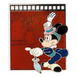 Minnie in Nifty Nineties