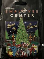 70568 - Light Up The Season - Toy Story - Disney Employee Center alternate image