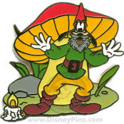 70869 - Spotlight - Garden Gnomes - Goofy - Walt Disney World