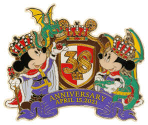 38th Anniversary - King Mickey, Queen Minnie and Dragons Logo