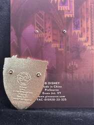 73224 - Sleeping Beauty 65th Anniversary - Princess Aurora and Maleficent - Disney Fan Club alternate image