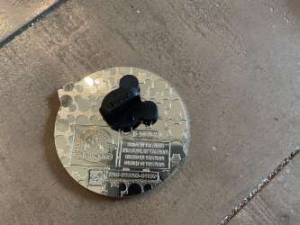 75002 - Mickey Mouse Club Mystery Collection - Fiddler, Fifer, and Practical Pig with Rope alternate image