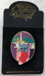 76611 - Unknown Series - Stitch in a Stocking - Disney Auctions alternate image