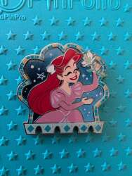 76710 - Princess Holding Flower - Ariel alternate image