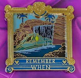 Remember When: Attractions Boxed Set - 20,000 Leagues Under the Sea Nautilus ONLY