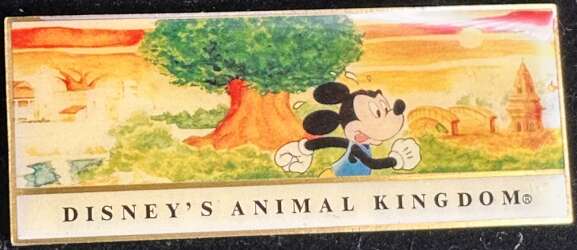 81526 - runDisney: Walt Disney World Marathon Weekend - Walt Disney World 2001 Marathon Boxed Set - Full Set - Walt Disney World alternate image