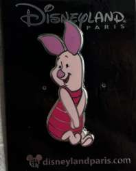 81548 - Winnie the Pooh - Shy Piglet - Disneyland Resort Paris alternate image