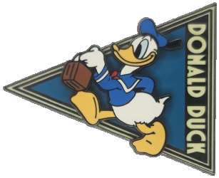 81739 - Donald Duck with Suitcase Travel Pennant