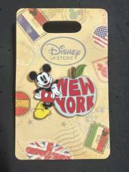 84334 - World Of Disney (NYC) - Mickey New York Apple - Disney Store US alternate image