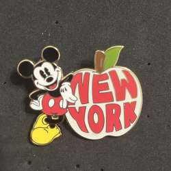 84334 - World Of Disney (NYC) - Mickey New York Apple - Disney Store US
