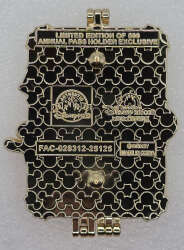 106950 - Shanghai Disney Resort 9th Anniversary - Tinker Bell 9th Birthday- Hinged - Passholder - Shanghai Disney Resort alternate image