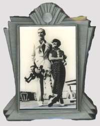 89486 - The Walt Disney Family Museum - Lillian - Deco Frame - Disney Licensed