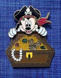 8988 - Pirates of the Caribbean - Legend of the Golden Pins - Golden Mickey Icon Collection - Mickey Mouse - Disneyland Resort alternate image