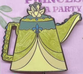 91435 - Disney Princess Tea Party 2022 - March - Tiana - Teapot Only
