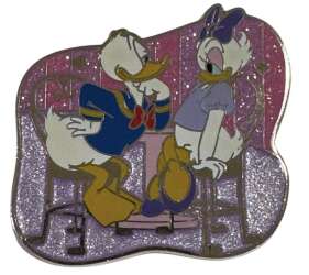 92075 - Donald and Daisy Duck - Donald Daisy Romantic Stare - Hong Kong Disneyland alternate image