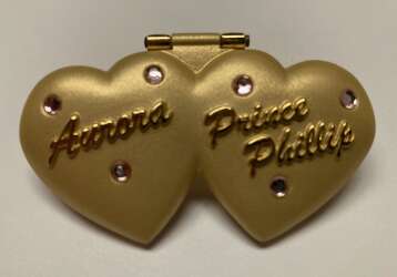 92206 - Two Hearts Jeweled - Aurora and Prince Phillip Jeweled/Hinged - Disneyland Resort alternate image
