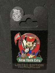 92276 - World Of Disney (NYC) - Father’s Day 2008 - Mickey Golfing - Disney Store US